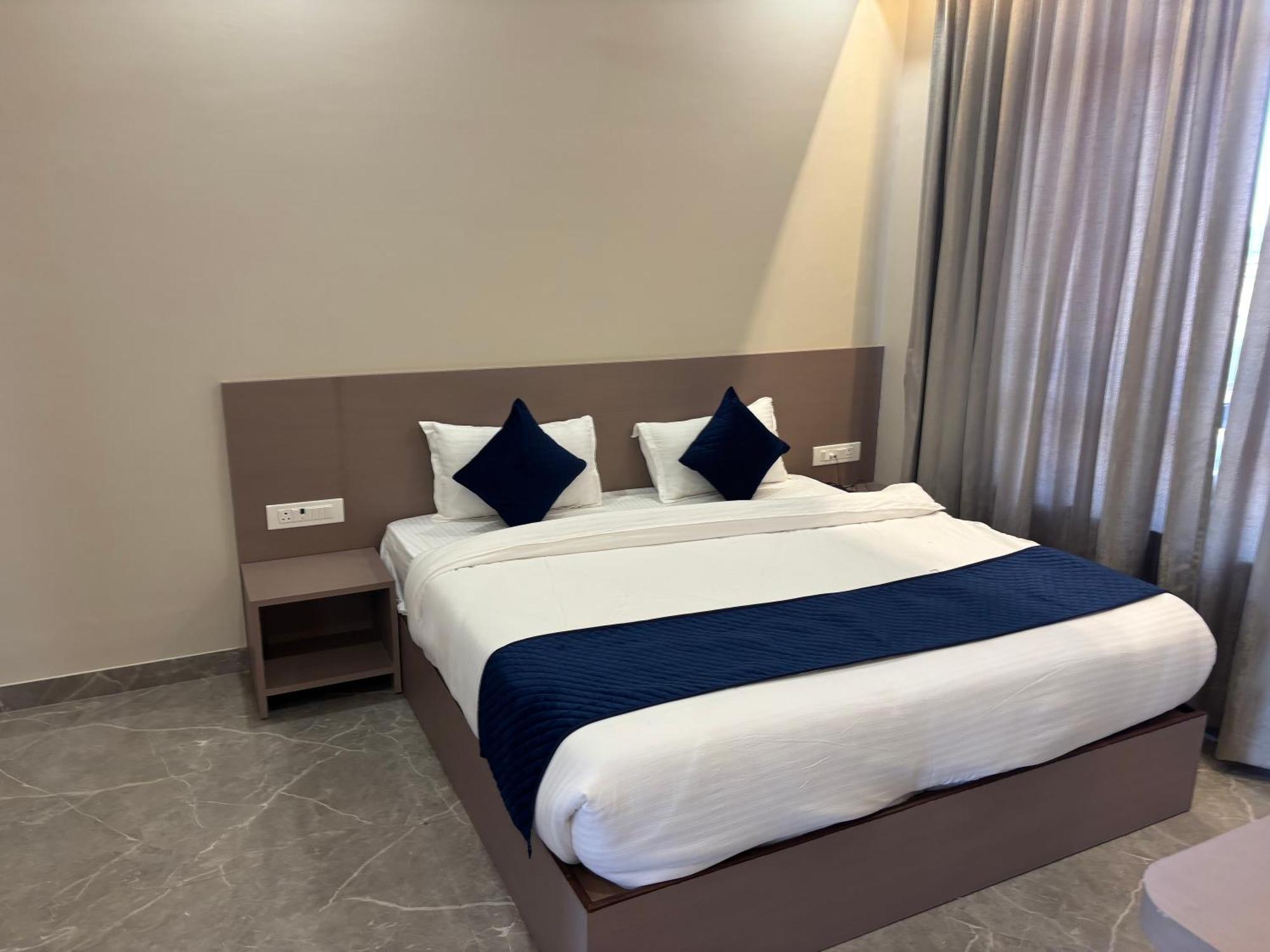 Hotel Sisodiya Palace Khātu المظهر الخارجي الصورة