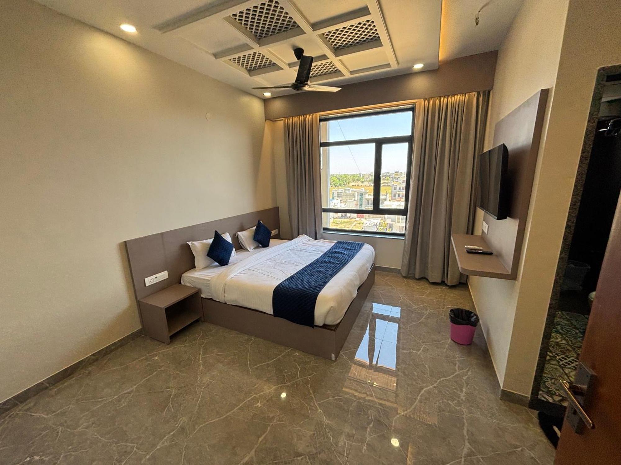 Hotel Sisodiya Palace Khātu المظهر الخارجي الصورة