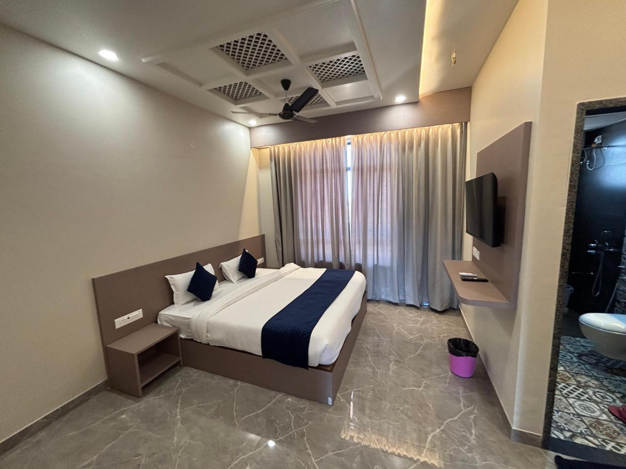 Hotel Sisodiya Palace Khātu المظهر الخارجي الصورة