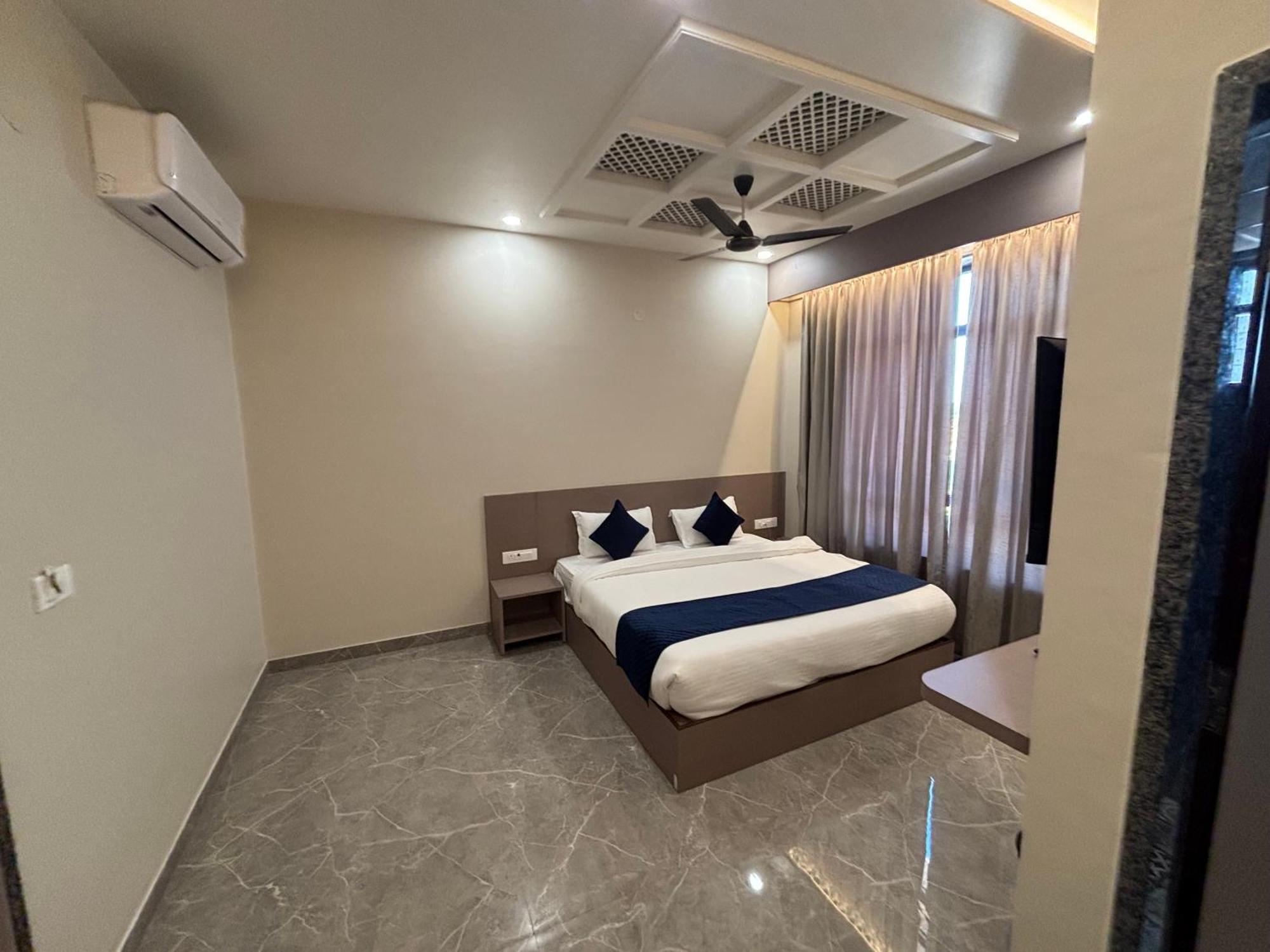 Hotel Sisodiya Palace Khātu المظهر الخارجي الصورة