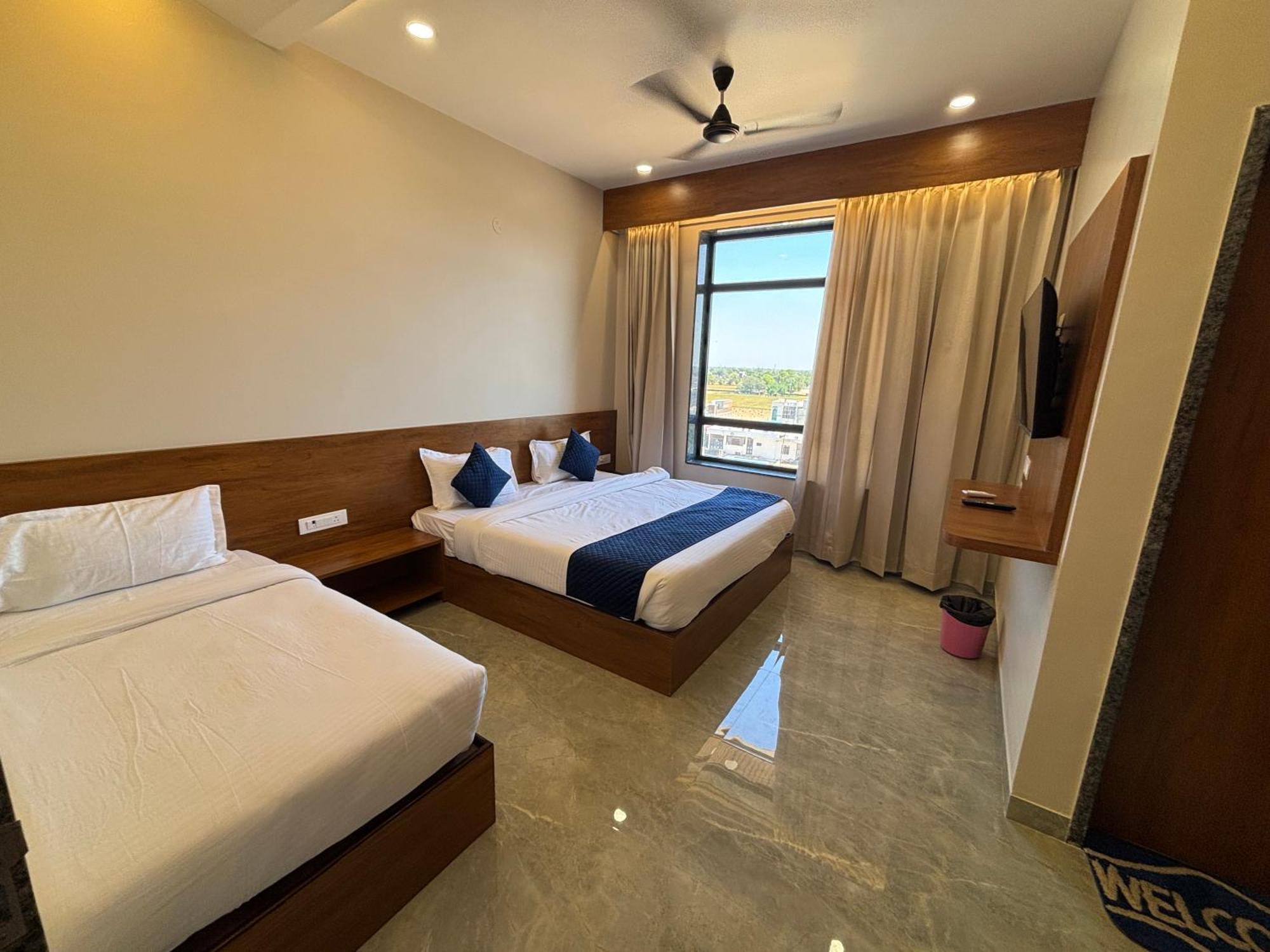 Hotel Sisodiya Palace Khātu المظهر الخارجي الصورة